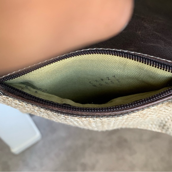 VINTAGE CRAZY HORSE WOVEN LEATHER SINGLE STRAP BAG - Picture 7 of 9